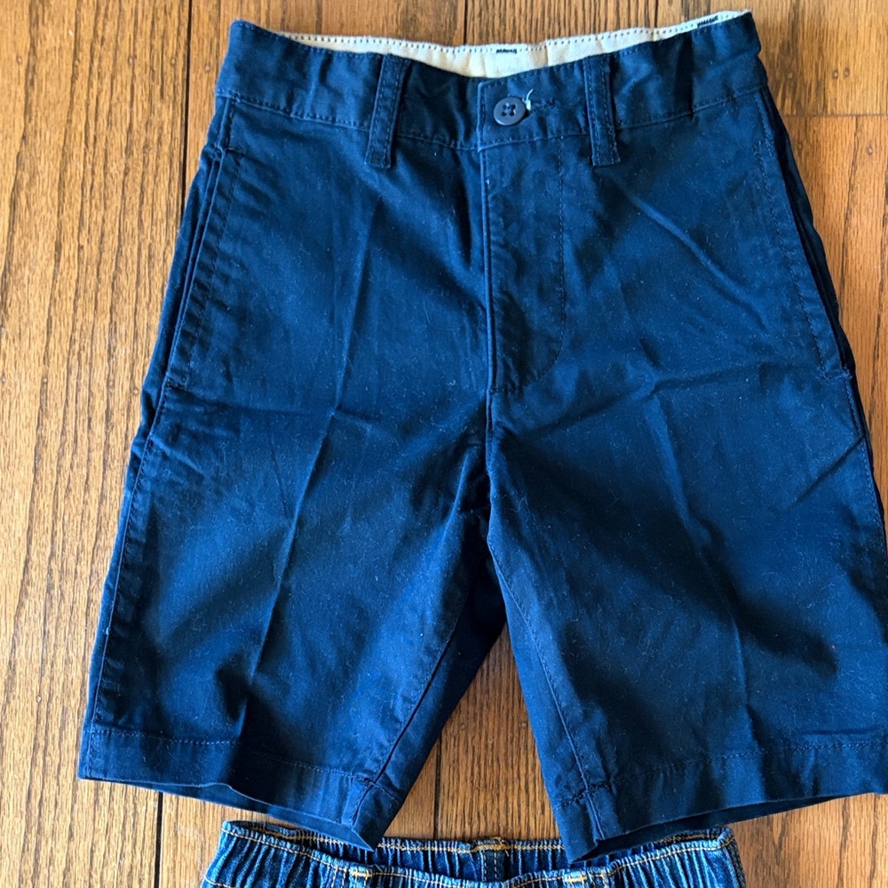 Three Kids Shorts One GAP Two Jumping Beans